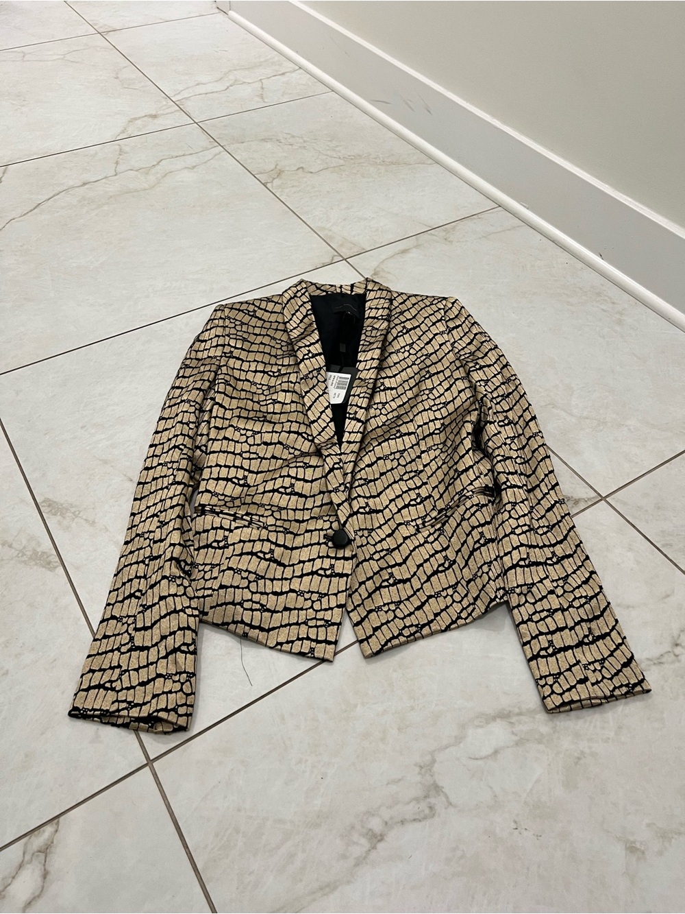 NWT Hotel Particulier Black & Gold Crocodile Print Blazer Size Small